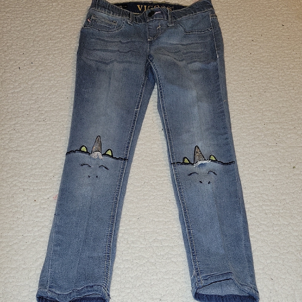 Vigoss Girl's Blue Jeans with Fun Embroidery
